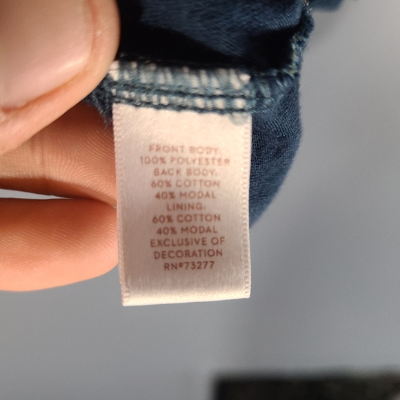 Lauren Conrad pintuck floral blouse - Picture 4 of 5